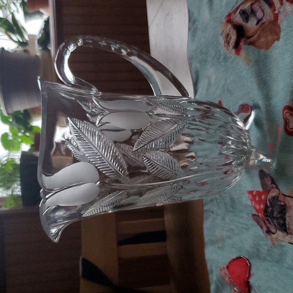 Crystal Etched Pitcher Fifth Avenue